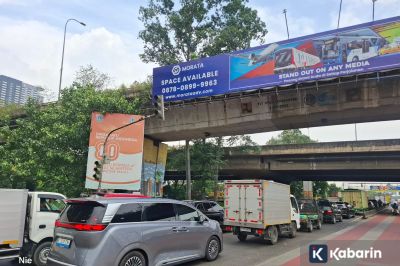 Lampu Lalu Lintas di Jalan Daan Mogot Mati Akibat Listrik Padam