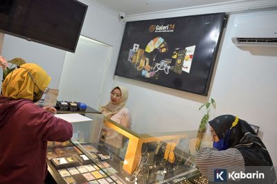Harga Emas Antam Naik Rp5.000 Jadi Rp2,814 Juta/gr pada Selasa Pagi