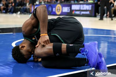 Timberwolves Kehilangan Anthony Edwards dan Donte DiVincenzo di Game 4