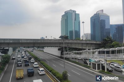 BMKG Prakirakan Jakarta Berawan pada Siang hingga Malam Hari