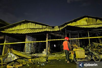 Ratusan Kios di Pasar Kanjengan Semarang Dilanda Kebakaran
