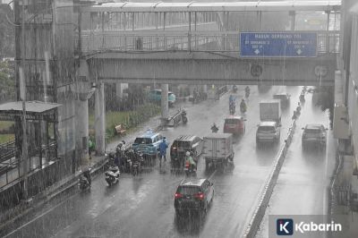 Hari Senin Ini Jakarta Diprediksi Hujan Ringan dari Pagi Sampai Sore