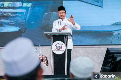 Gus Ipul Ajak Pengasuh Pesantren Dukung Program Prioritas Presiden