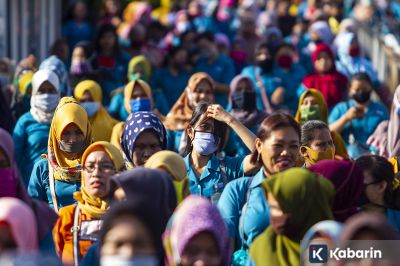 Celios Ingatkan Risiko PHK Akibat Rupiah Melemah Harus Diantisipasi