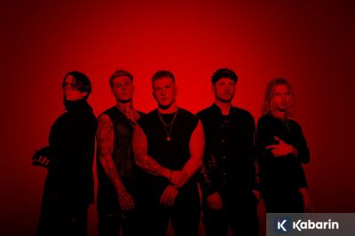 From Ashes to New Resmi Merilis Album Bertajuk "Reflections"