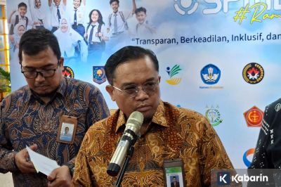 Masuk SD Kini Tak Boleh Pakai Tes Baca Tulis Hitung