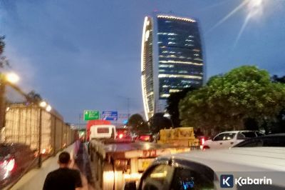Akses ke Pelabuhan Tanjung Priok Lumpuh Total Senin Sore Ini