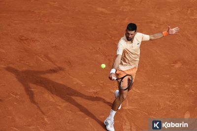 Novak Djokovic Tampil Dominan Singkirkan Tsitsipas
