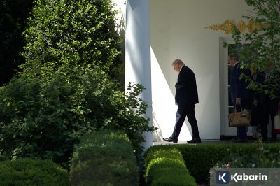 Trump Optimistis Kesepakatan dengan Iran Bisa Tercapai Pekan Depan
