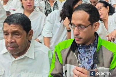 Nadiem Kenakan Jaket Ojol Hadapi Sidang Pleidoi Kasus Chromebook