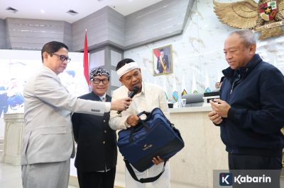 Dedi Mulyadi Serahkan Bonus Rp1 Miliar untuk Persib dari Hasil Jual Sapi Pribadi