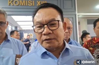 Dudung Usul Anggaran KSP Dipisahkan dari Kementerian Sekretariat Negara