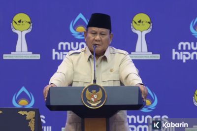Prabowo: Presiden Harus Beri Contoh Pakai Mobil Buatan Anak Bangsa