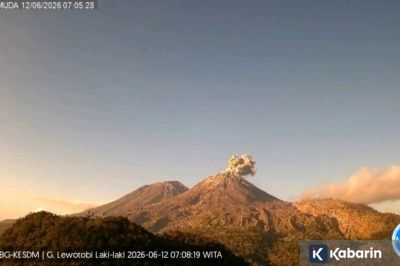Gunung Dukono, Ibu, dan Lewotobi Laki-laki Meletus Bersamaan Pagi Ini