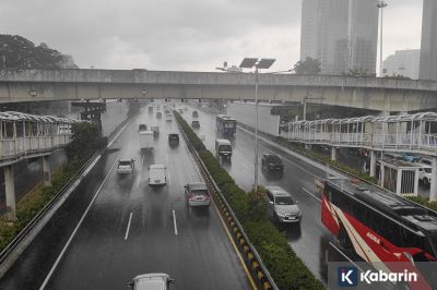 BMKG: Jakarta Berpotensi Hujan Ringan hingga Sedang pada Malam Hari Senin