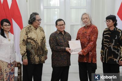 Pramono Anung Kukuhkan 16 Anggota Akademi Jakarta
