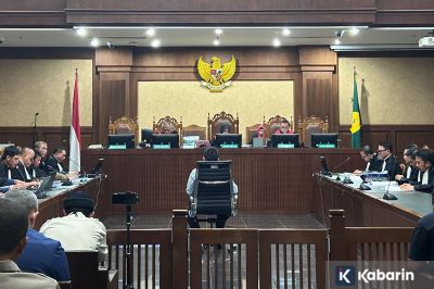 Eks Ketua Ombudsman Minta Maaf di Tengah Kasus Dugaan Suap