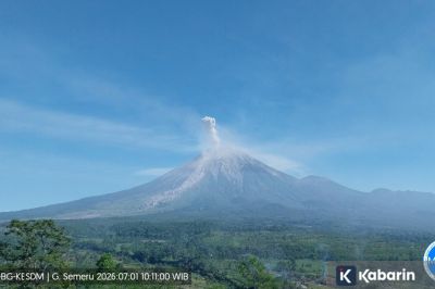 Hari Ini Gunung Semeru Empat Kali Erupsi, Tinggi Letusan hingga 1 km