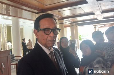 Sultan Hamengku Buwono X Imbau Wisatawan Tidak Mendaki ke Puncak Merapi