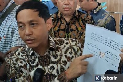Menhut Raja Juli Klarifikasi Isu Keterlibatan dalam OTT KPK Bupati Kuansing