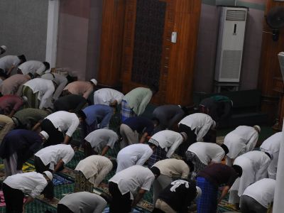 Shalat istikharah: Niat, doa, tujuan, hingga manfaatnya