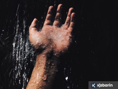 Ternyata mandi gelap sebelum tidur bisa bikin tubuh lebih tenang dan cepat terlelap