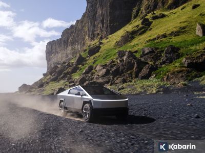 Gara-gara masalah di lampu, Tesla tarik 6.197 unit Cybertruck edisi terbatas