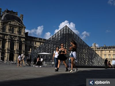 Hingga saat ini perhiasan yang dicuri dari Museum Louvre belum ditemukan