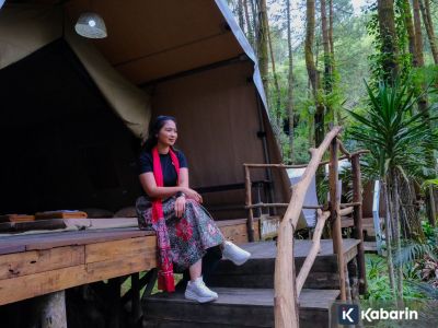 Rekomendasi glamping hits di Sentul buat liburan alam yang santai & estetik