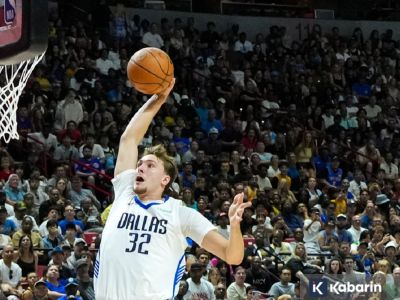 Cooper Flagg alami cedera bahu kiri saat melawan OKC Thunder