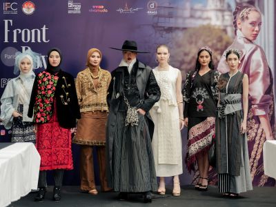 IFC perkuat wastra di pasar Eropa melalui Front Row Paris 2025