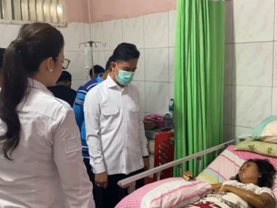 Sambangi korban gempa Poso, Wapres janji tanggung biaya pengobatan