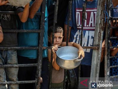 Hujan deras perburuk kondisi pengungsi Gaza: Ribuan tenda terendam banjir