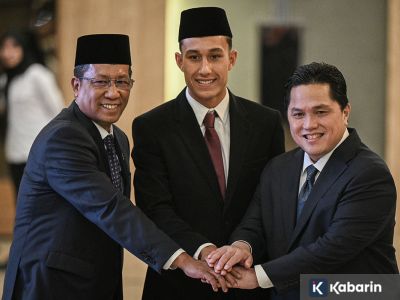 Syarat dan prosedur yang harus ditempuh jika seseorang ingin jadi WNI
