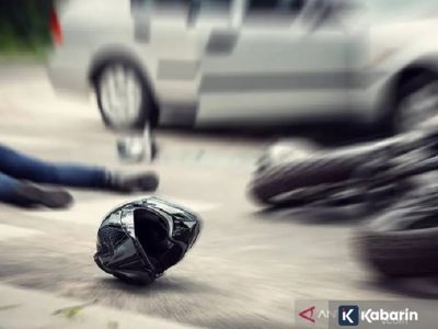 Pengendara motor tewas setelah terlindas truk di Daan Mogot