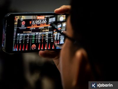 Pasar tunggu sinyal BI, IHSG diprediksi naik terbatas hari ini