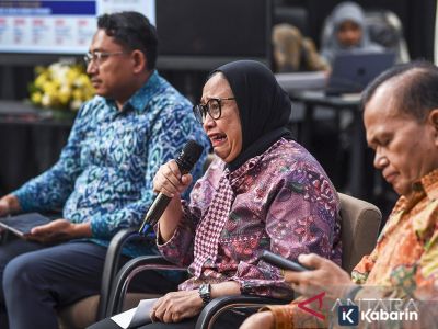 Mengenal 10 petinggi BGN yang ngurus program Makan Bergizi Gratis