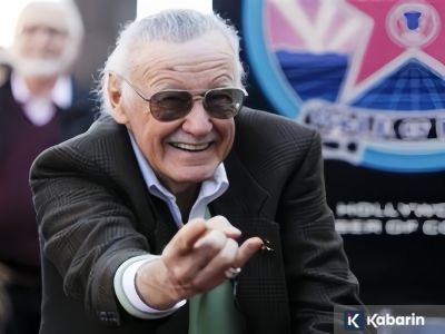 Komikus legendaris Stan Lee hadir dalam bentuk hologram di LA Comic Con 2025