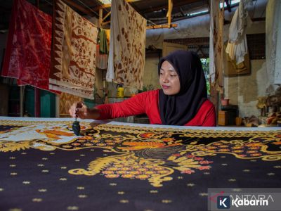 Sejarah lahirnya Hari Batik Nasional  pada 2 Oktober