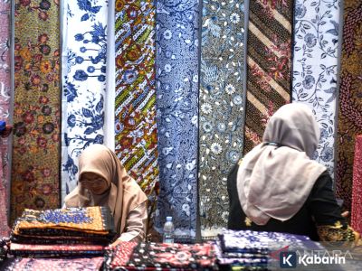 Tujuan diadakannya perayaan Hari Batik Nasional setiap 2 Oktober