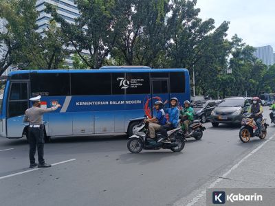 Ada aksi bela Palestina, jalan depan kedutaan Amerika Serikat ditutup