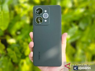 Realme 15 Pro 5G: Ponsel mid-range rasa flagship dengan AI canggih!