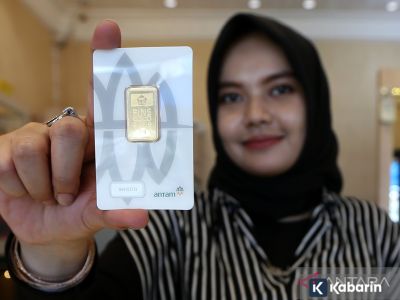 Harga emas Antam turun lagi, kini Rp2,282 juta per gram