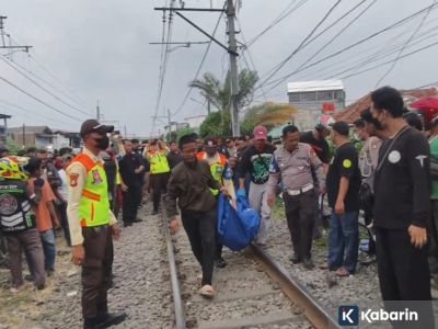 Driver ojol meninggal dunia usai tertabrak kereta di Jakbar