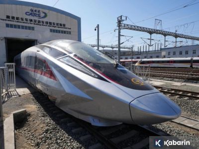 Kereta tercepat di dunia ini melaju hingga 453 km/jam saat uji coba