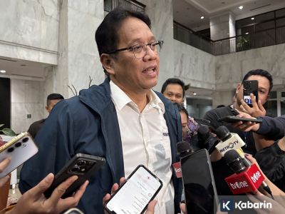 Importir pakaian dan tas bekas ilegal akan dikenakan denda
