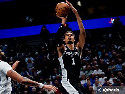Wembanyama bikin Cooper Flagg canggung dalam debutnya di NBA
