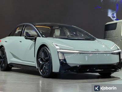 Toyota pamer Corolla Concept, desain futuristik dan serba elektrifikasi