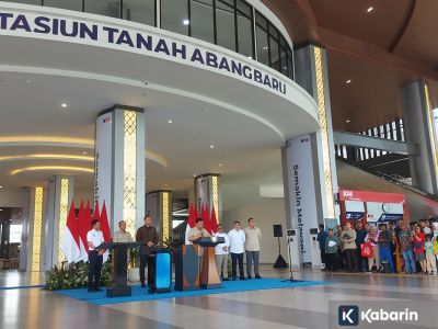 Presiden Prabowo resmikan Stasiun Tanah Abang dengan tampilan baru