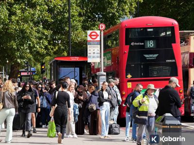 Inggris resmi terapkan aturan baru yang larang warga demo di depan rumah pejabat